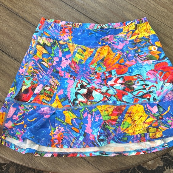 Colorful Abstract Tennis Skirt. - Picture 1 of 3